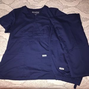 Grey’s Anatomy Navy Scrub Set (Medium)